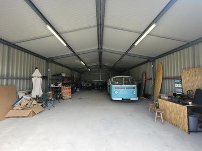 Hangar - 120 m²