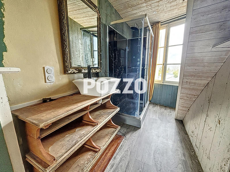 Immeuble - 5 pièces