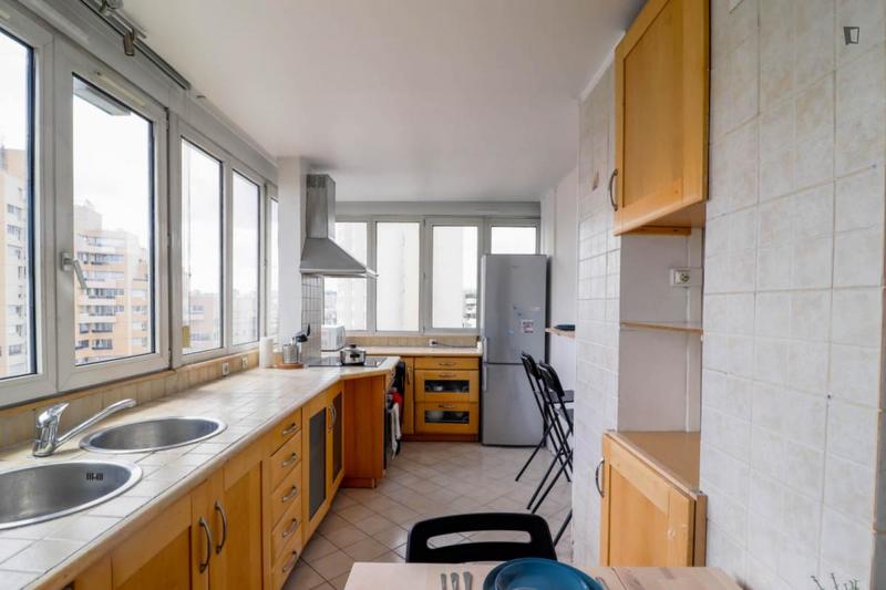 Chambre - 16 m² - 4 pièces