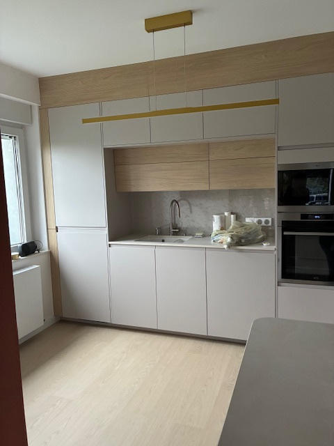 Appartement - 93 m² - 3 pièces