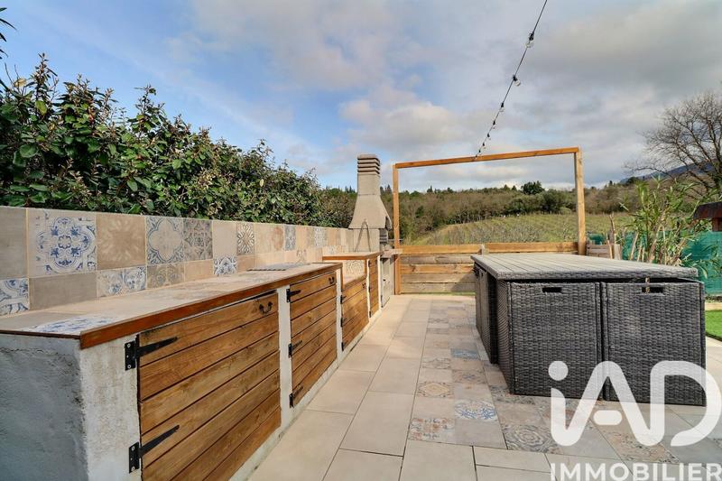 Maison - 128 m² - 5 pièces