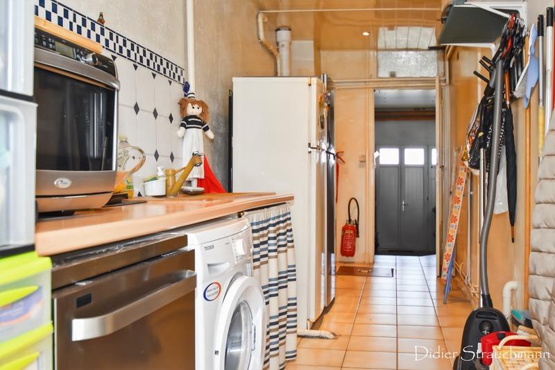 Maison - 206 m² - 7 pièces