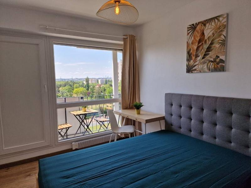 Appartement - 75 m² - 6 pièces