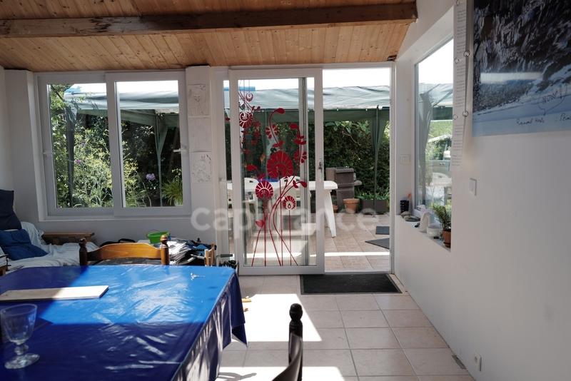 Propriété - 220 m² - 10 pièces