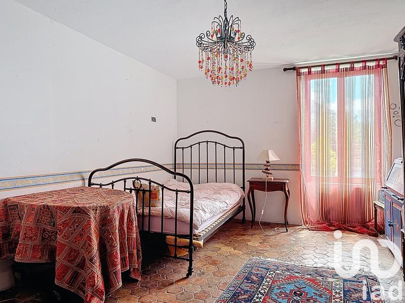 Maison - 294 m² - 9 pièces