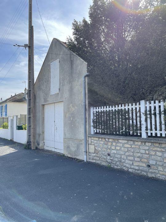 Maison de ville - 95 m² - 3 pièces