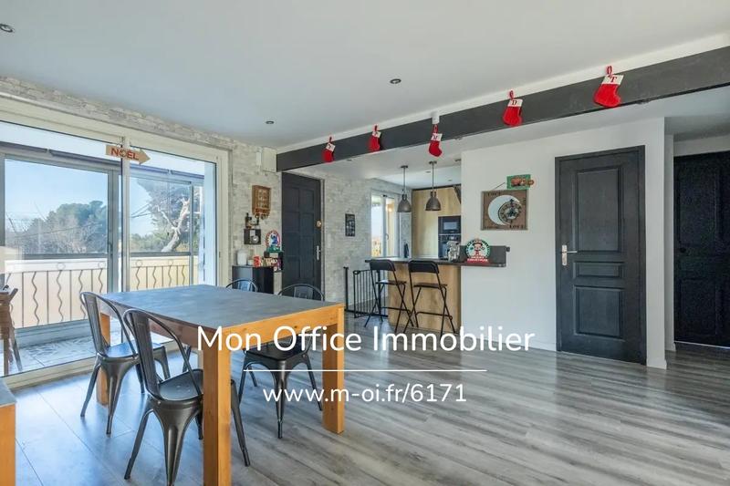 Maison - 82 m² - 5 pièces