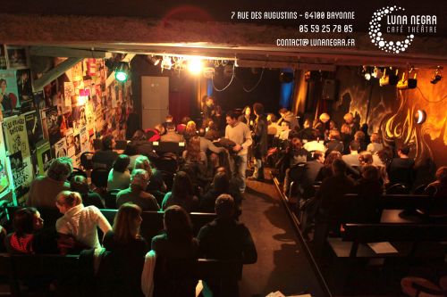 Luna Negra Café-Théâtre