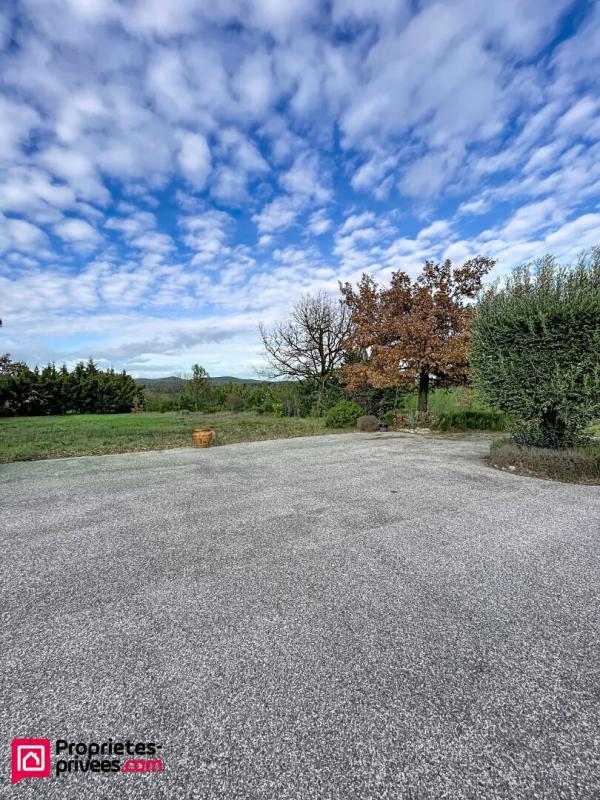 Villa - 220 m² - 7 pièces