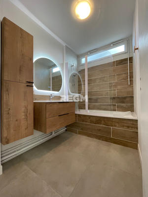 Appartement - 63 m² - 3 pièces