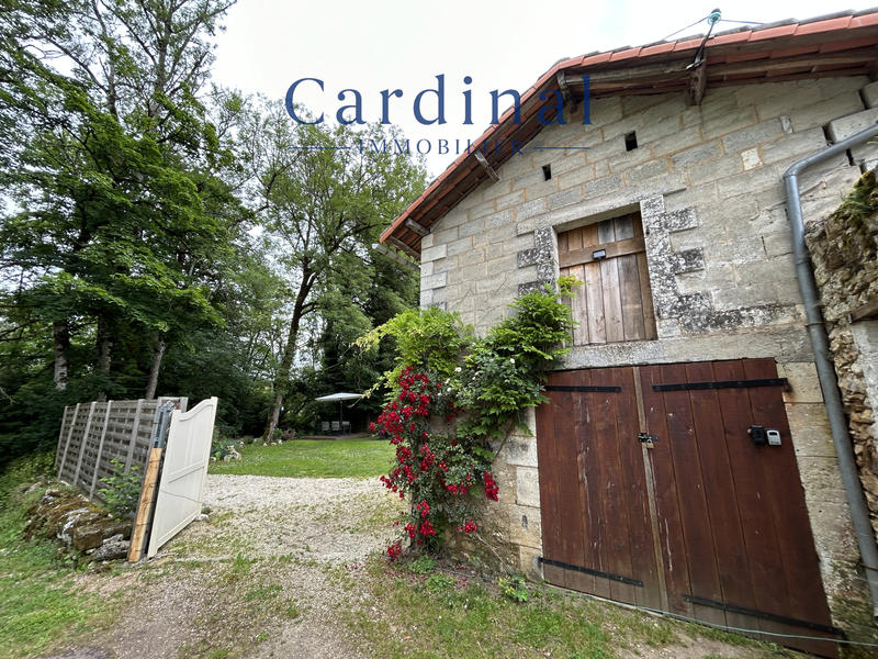 Maison - 150 m² - 8 pièces