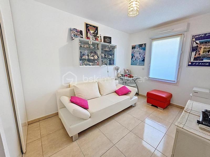 Appartement - 81 m² - 3 pièces