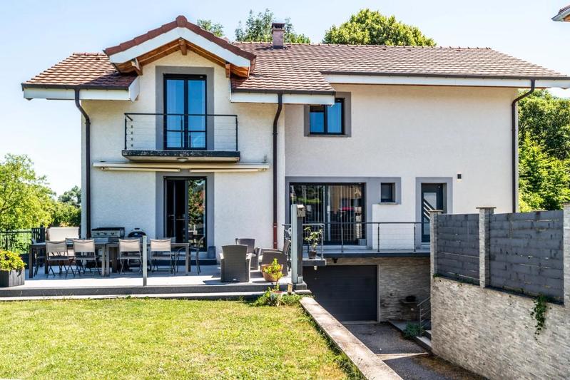 Maison - 164 m² - 5 pièces