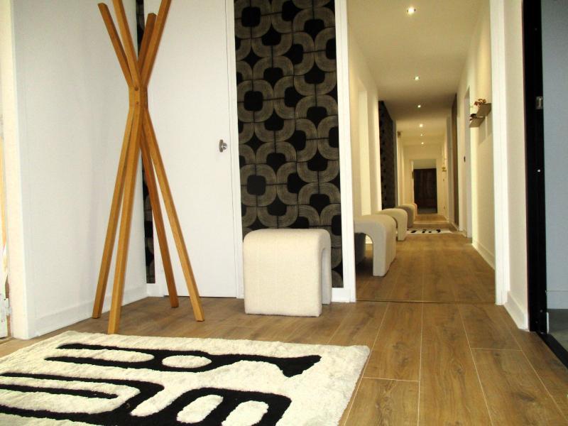 Bureau - 191 m² - 9 pièces