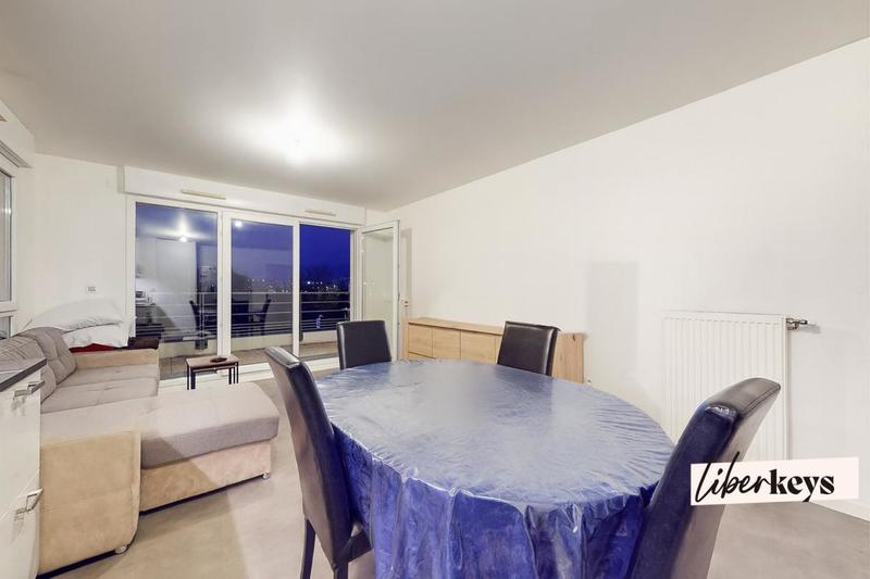 Appartement - 80 m² - 4 pièces