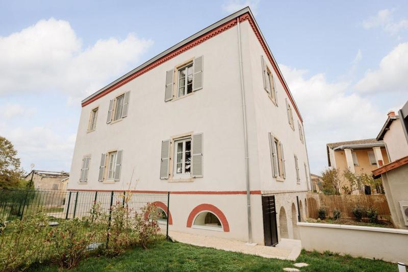 Appartement - 128 m² - 5 pièces