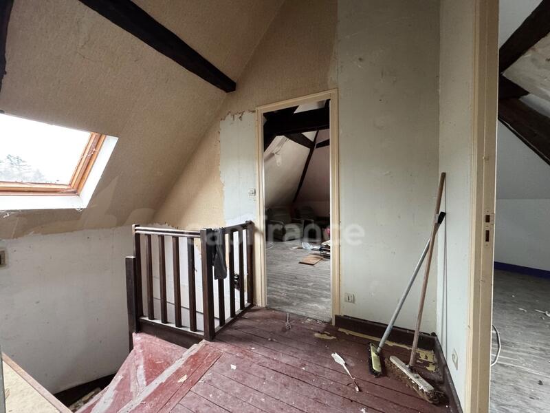 Immeuble - 169 m² - 6 pièces