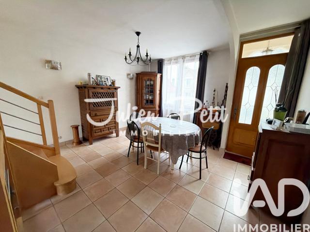 Maison - 125 m² - 7 pièces