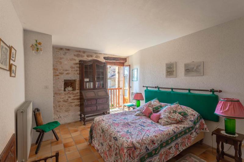 Maison en pierre - 192 m² - 6 pièces