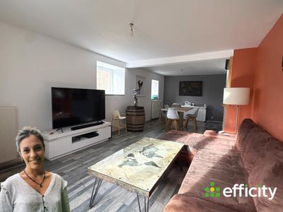 Maison - 90 m² - 4 pièces