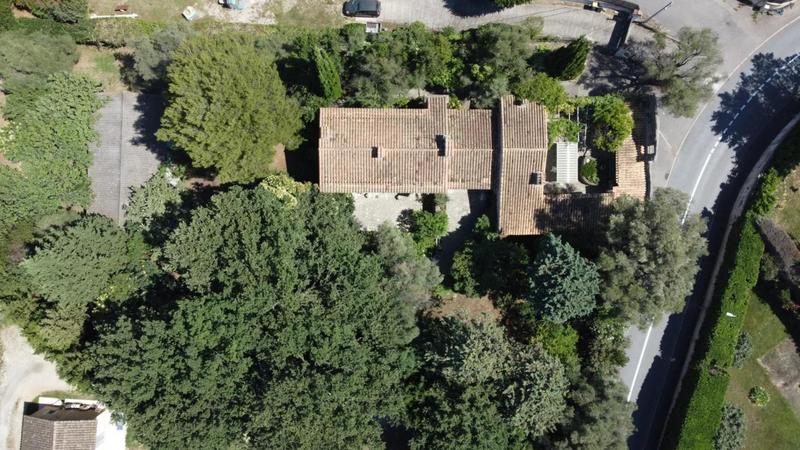 Villa - 193 m² - 6 pièces