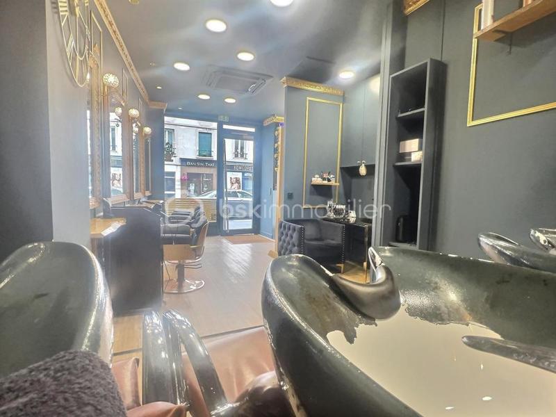 Bureau - 40 m² - 4 pièces