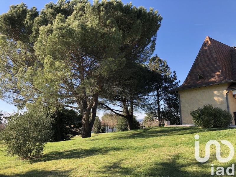 Maison - 187 m² - 7 pièces