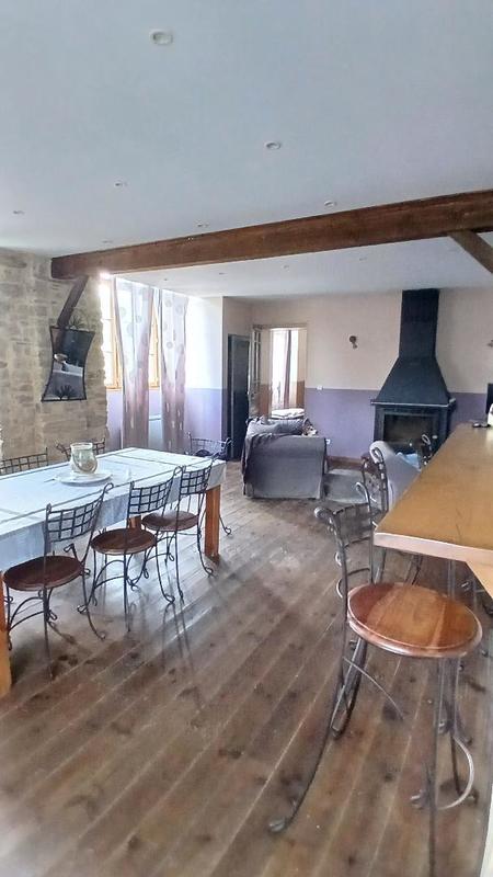 Maison ancienne - 194 m² - 7 pièces