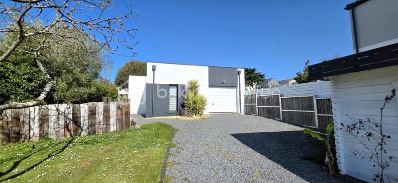 Maison - 107 m² - 5 pièces