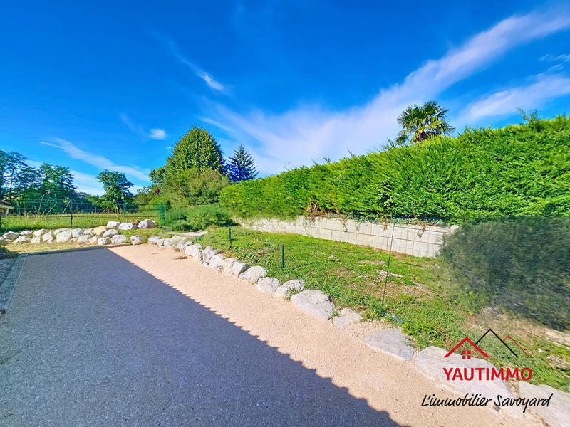 Maison - 203 m² - 7 pièces