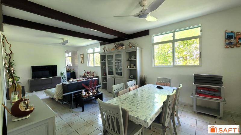 Maison - 180 m² - 7 pièces