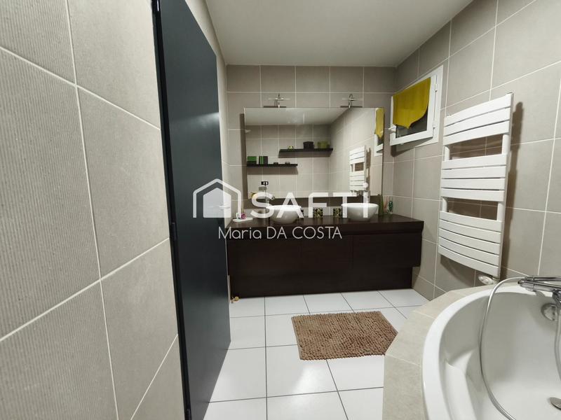 Maison - 168 m² - 5 pièces