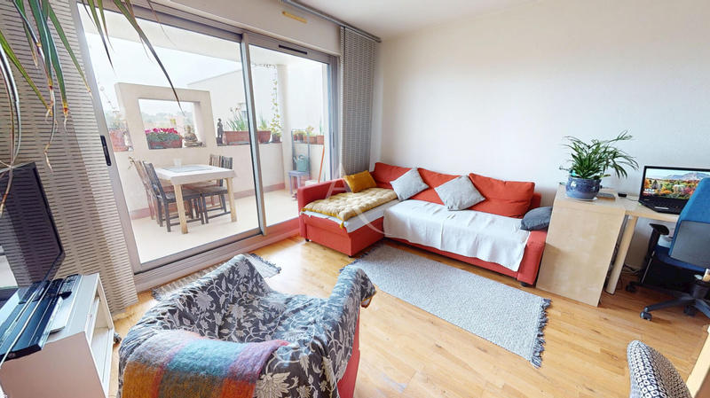 Appartement - 85 m² - 4 pièces