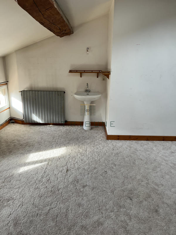 Maison - 140 m² - 4 pièces