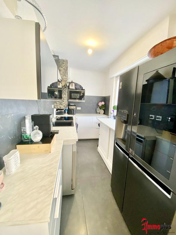 Maison - 85 m² - 5 pièces