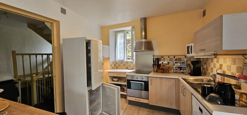 Maison - 159 m² - 6 pièces