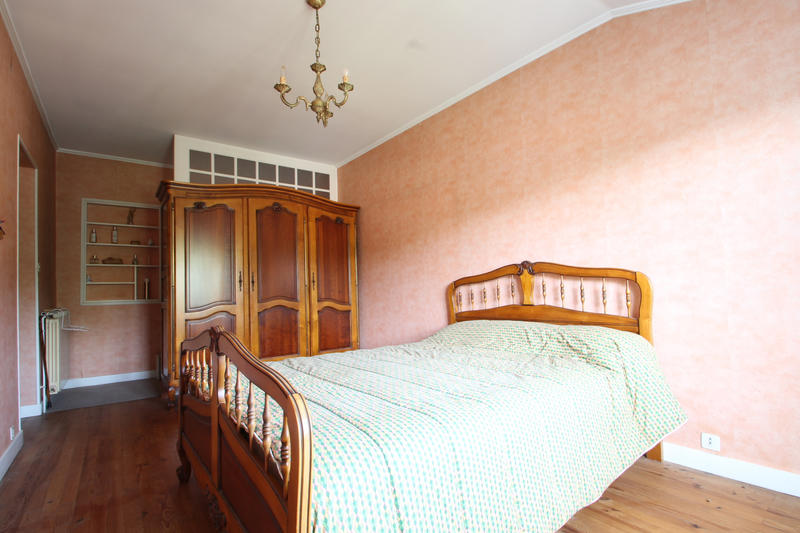 Maison - 177 m² - 6 pièces