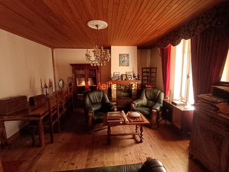 Maison - 151 m² - 5 pièces