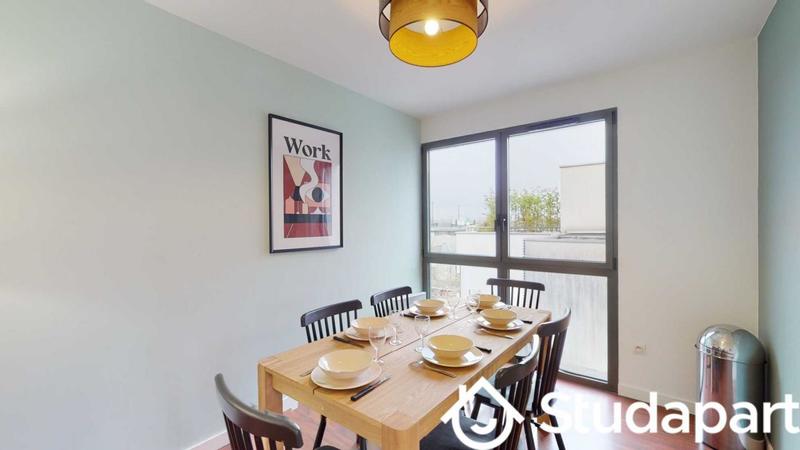 Chambre - 9 m² - 1 pièce