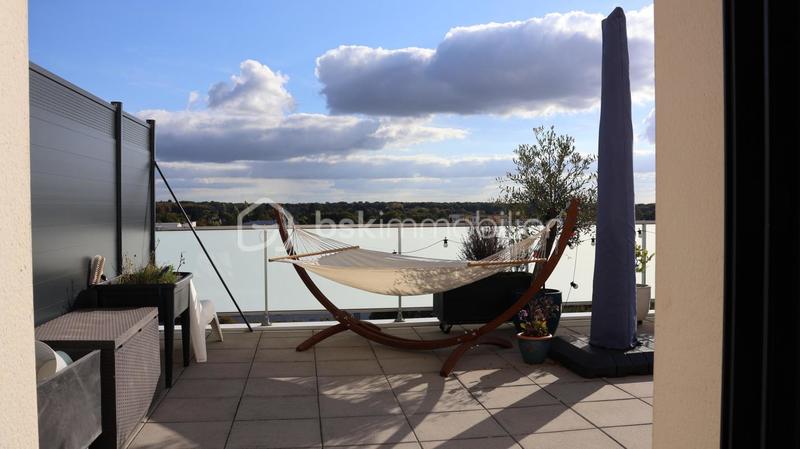 Appartement - 77 m² - 4 pièces