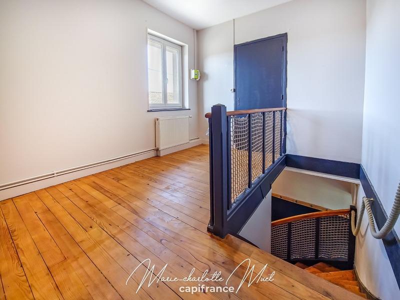 Maison de ville - 104 m² - 4 pièces
