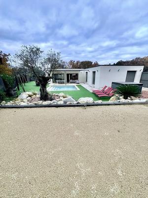 Maison - 128 m² - 4 pièces