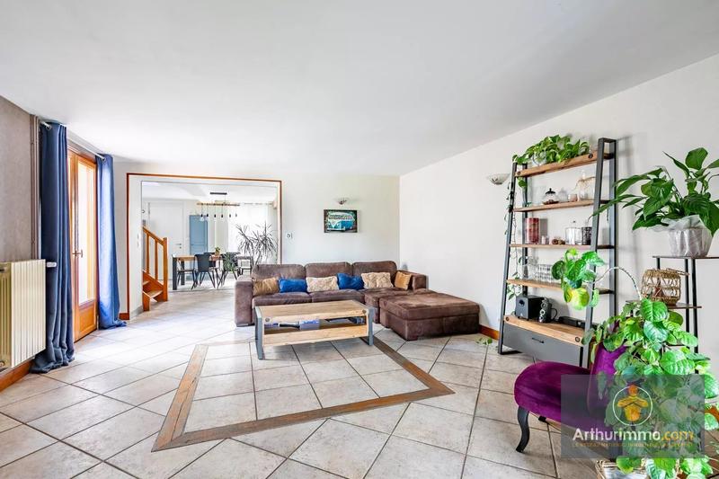 Maison - 145 m² - 5 pièces