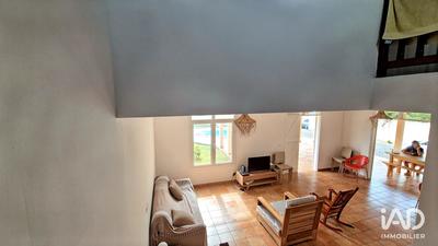 Maison - 111 m² - 4 pièces