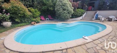 Maison - 155 m² - 6 pièces