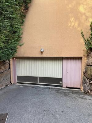 Parking / Garage - 12 m²