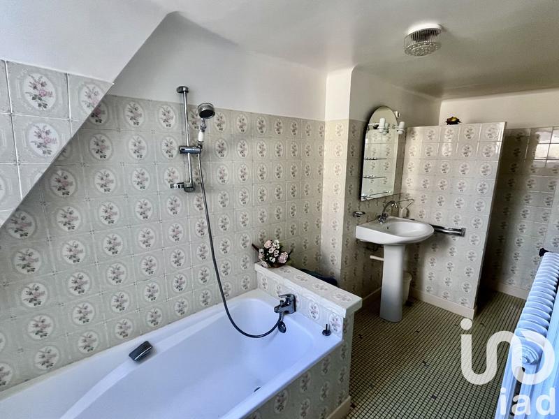 Maison - 155 m² - 6 pièces