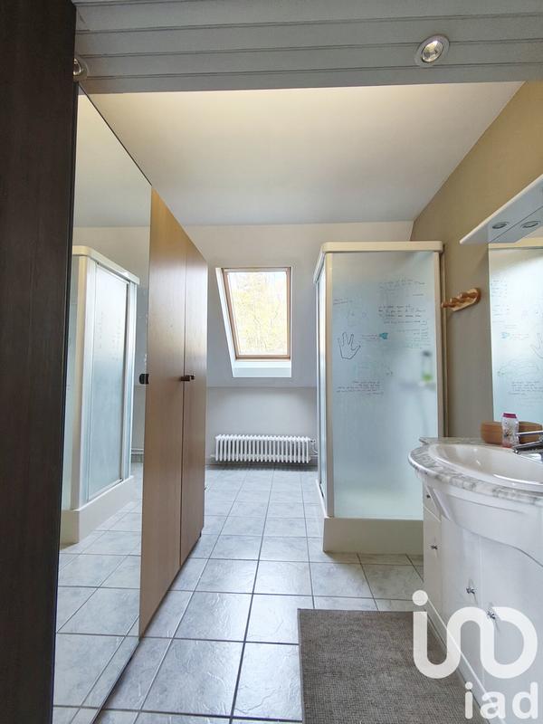 Maison - 268 m² - 10 pièces