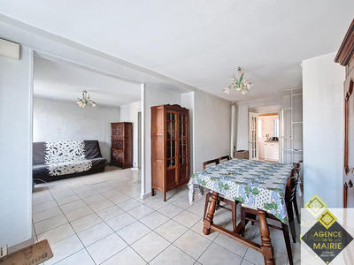 Maison - 86 m² - 5 pièces