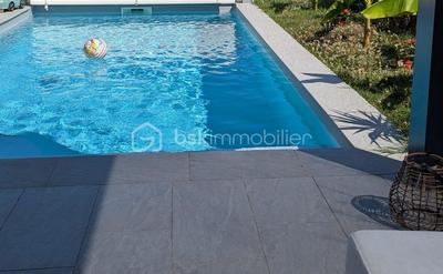 Maison - 145 m² - 6 pièces